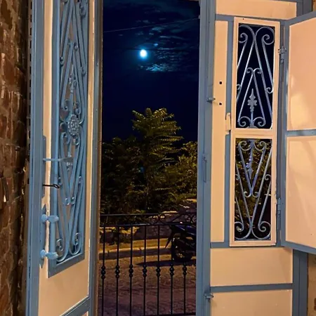 Rhea - Pergamon Villa Bergama