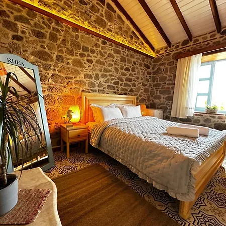 Rhea - Pergamon * Bergama