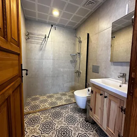 Rhea - Pergamon Villa *