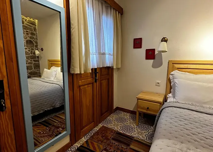 Rhea - Pergamon * Bergama