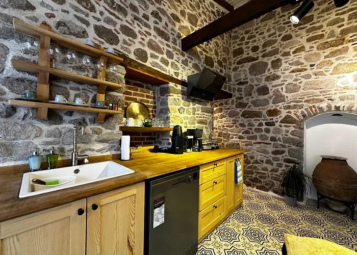 Rhea - Pergamon Bergama