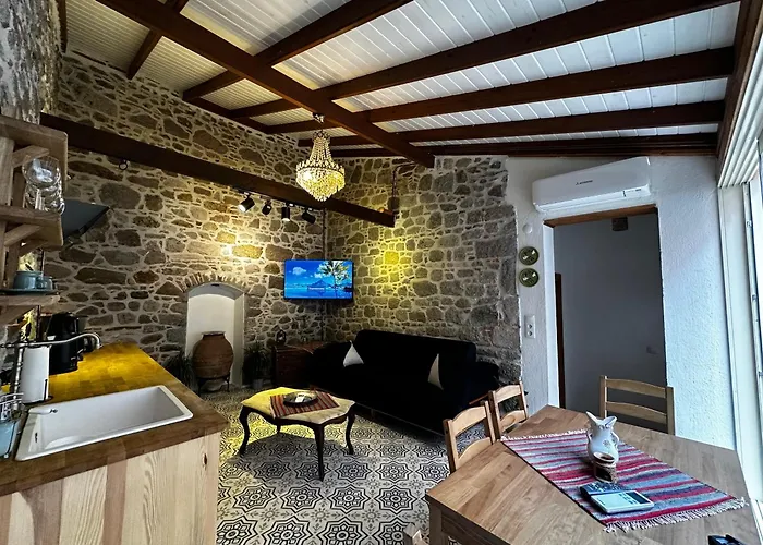 Willa Rhea - Pergamon