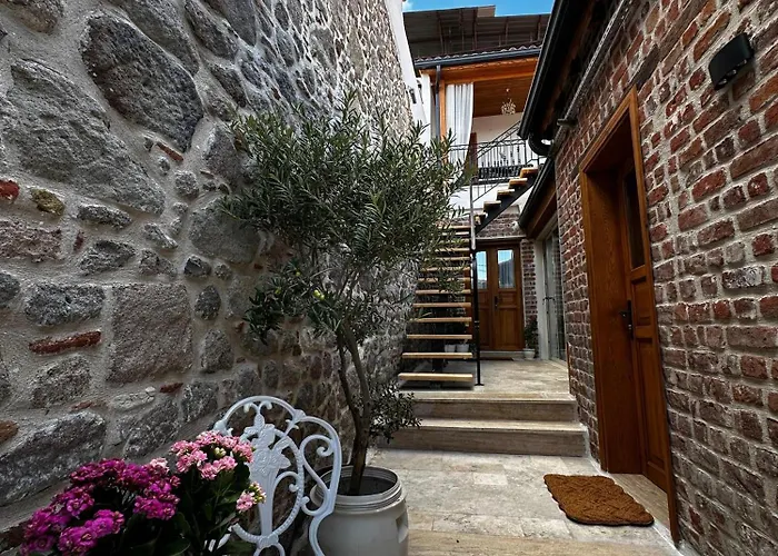 Rhea - Pergamon * Bergama